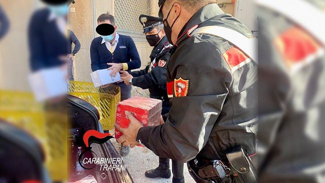  Castelvetrano, ruba merce in un supermercato per quasi 10 mila €: denunciato