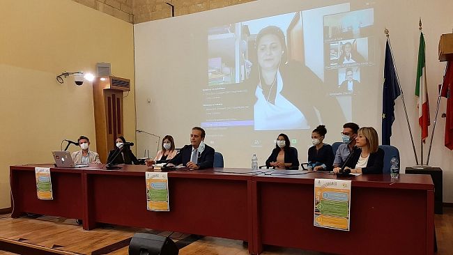 “Luci dal mediterraneo”. lllustrato il progetto dagli assessori young