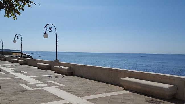 Mazara, divieto di commercio in forma itinerante anche nel lungomare Hopps. Nuova ordinanza sindacale