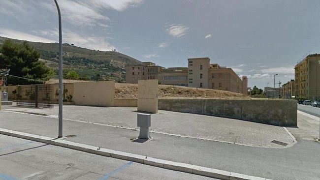 ​Erice. “Inaccettabile l’ennesima vandalizzazione del Giardino degli Aromi”