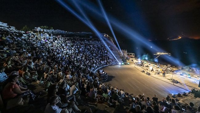 Chiusura a 17 mila spettatori, i numeri più alti di sempre. Premiata la qualità e l'impegno del festival di Segesta