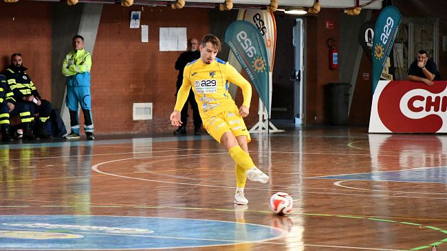 Futsal Mazara, ufficiale il rinnovo del laterale Kevin Rivella