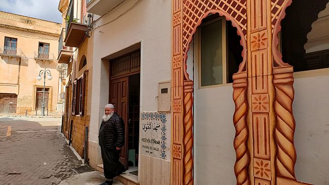 “Una punta di Sal”. Le guerre e le religioni monoteistiche. Mazara crocevia di culture