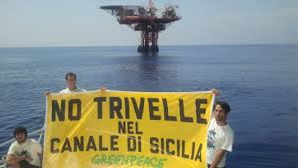 Il Governo Renzi da via libera alle trivellazioni nel mare di Sicilia. Ecco i parlamentari siciliani favorevoli.