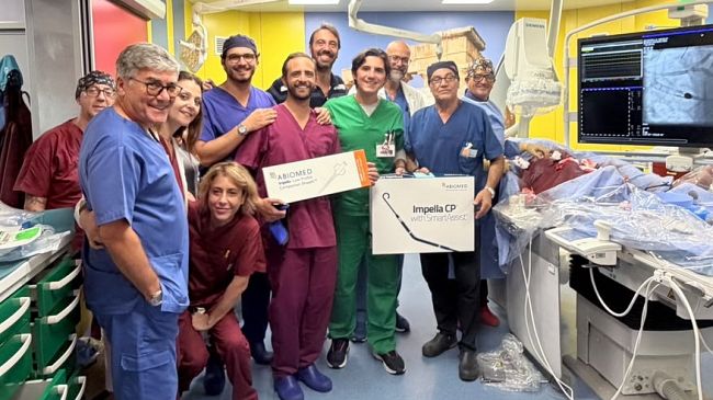 Innovazione in Emodinamica: eseguito con successo intervento ad alto rischio