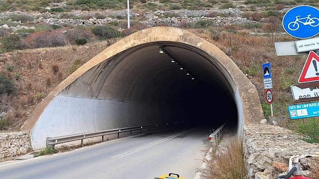 gallerie-di-segesta-chiude-quella-per-trapani-riapre-a-doppio-senso-quella-in-direzione-alcamo