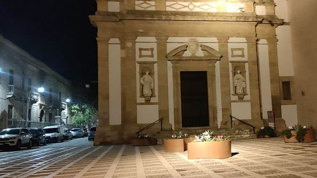 Mazara, “mi hanno rubato l’auto quasi sotto casa, in pieno centro. Bel regalo di Natale!” 