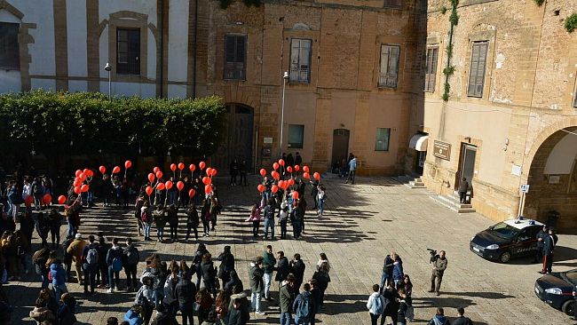 La città di Castelvetrano si mobilita in difesa dei suoi valori più nobili