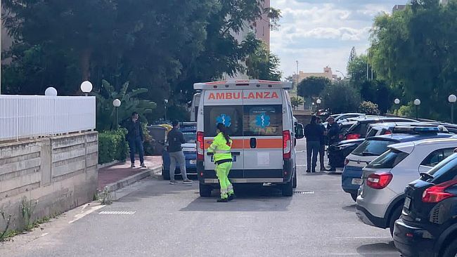 Neonato morto a Trapani, arrestata per omicidio la giovane madre