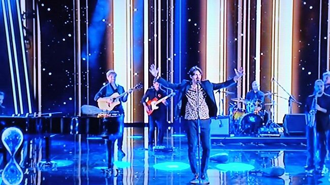 “Tu si que vales”, il cantautore alcamese Alessio Alessandra al talent di Canale 5