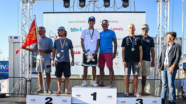 Giulio Genna, Società Canottieri Marsala, è il nuovo campione italiano Laser 4.7