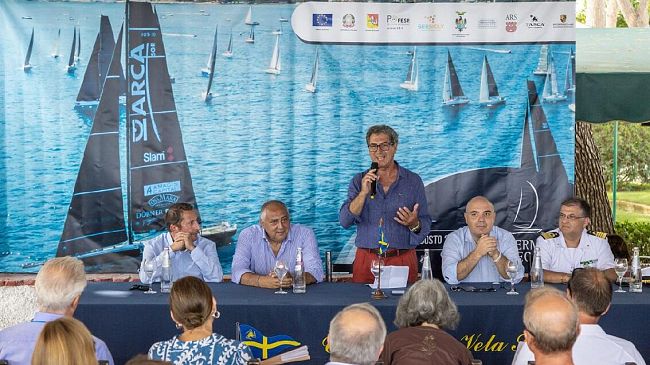 La grande vela è in Sicilia con la partenza della Palermo-Montecarlo