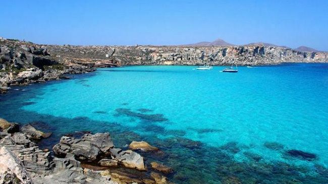 Cala Rossa a Favignana seconda spiaggia più bella d’Italia