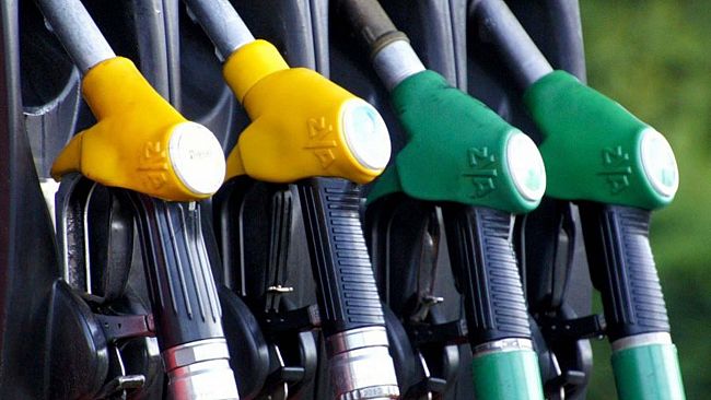 Caro carburanti, Trapani tra le città siciliane con il prezzo più alto 