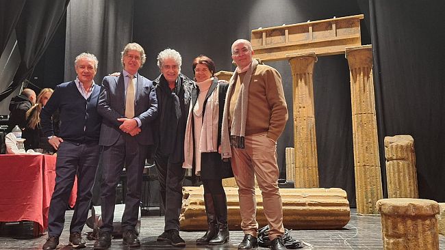 Campobello, grande successo per lo spettacolo 