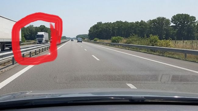 Incidente sulla A29 Palermo-Mazara: tir perde uno pneumatico e travolge un fuoristrada