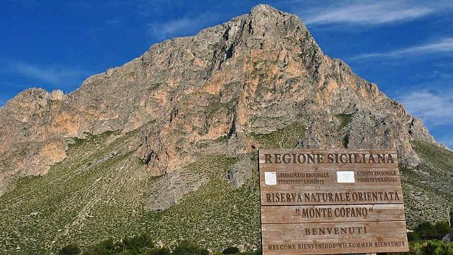 Domani, tour del granaio islamico a Custonaci