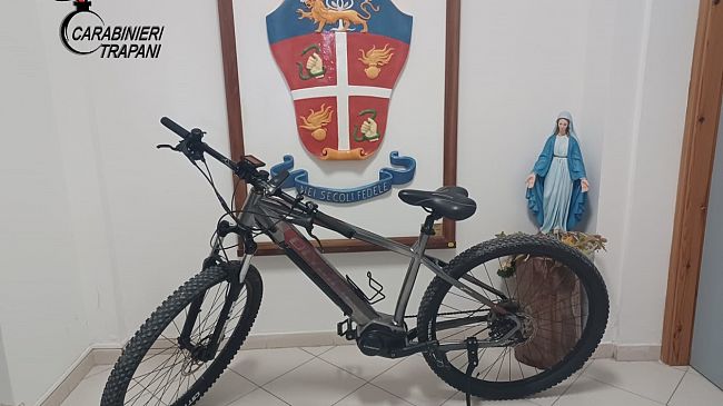 Mazara, furto e ricettazione: tre denunce 