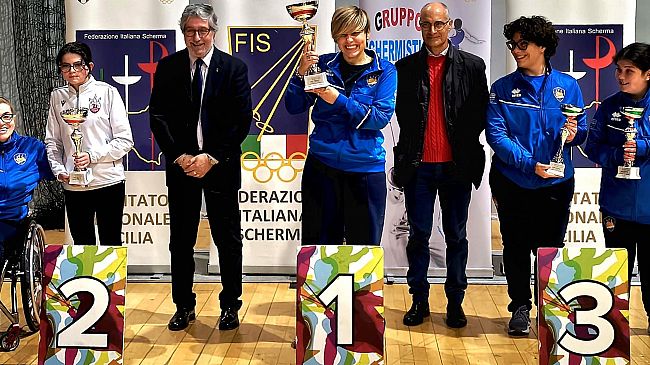 ​Trapani, Virginia Giacalone sul podio nella Scherma paralimpica regionale