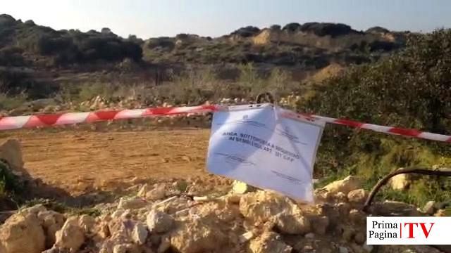 VIDEO – Mazara, Sotto sequestro la cava dove occultati rifiuti tossici