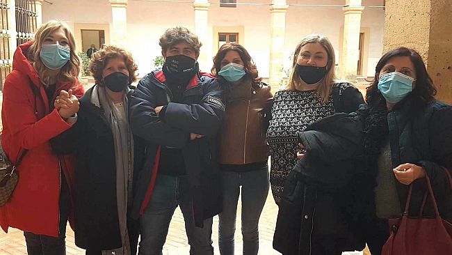 Pescatori liberati grazie al cuore e alla forza delle loro donne: eroiche. Una lezione di Amore a tutto il mondo
