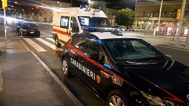 Castelvetrano , Ubriaco alla guida travolge cinque auto in sosta 