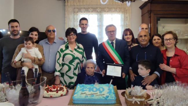 Marsala, compie 100 anni Giuseppa Laudicina. Gli auguri dell'Amministrazione Grillo