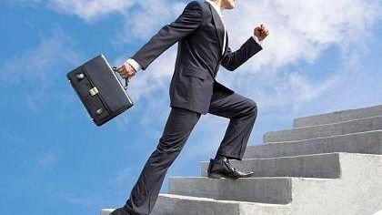 “Una punta di Sal”. L'ombra del successo: quando l'ambizione si fa arrivismo