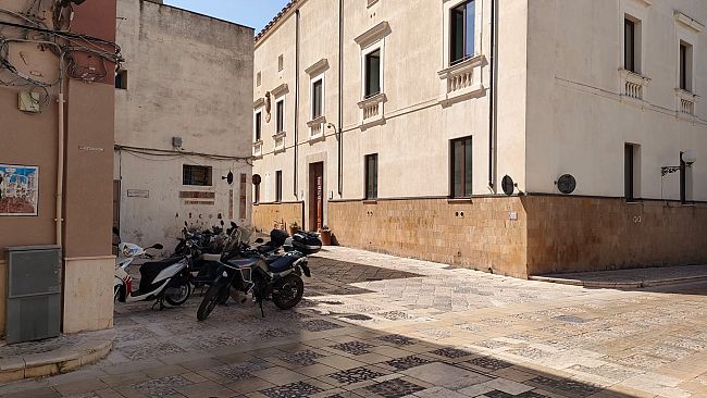 Mazara, escalation di scippi e furti soprattutto in centro città. In attesa di più controlli e dell’Esercito…