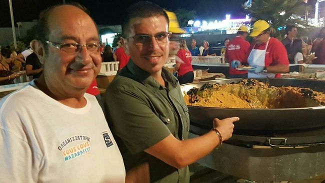 VIDEO – Grande partecipazione di amanti del gusto alla prima serata del couscous Mazara fest 2017