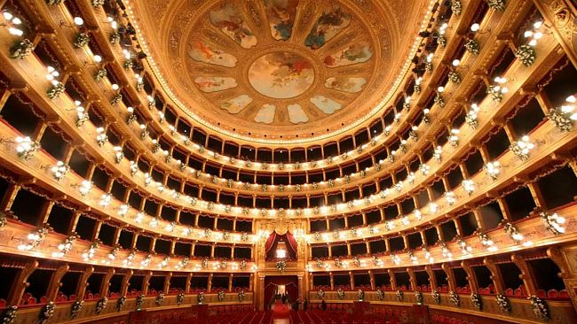 Tutto fermo ma non la cultura: il Teatro Massimo continua la sua programmazione via web