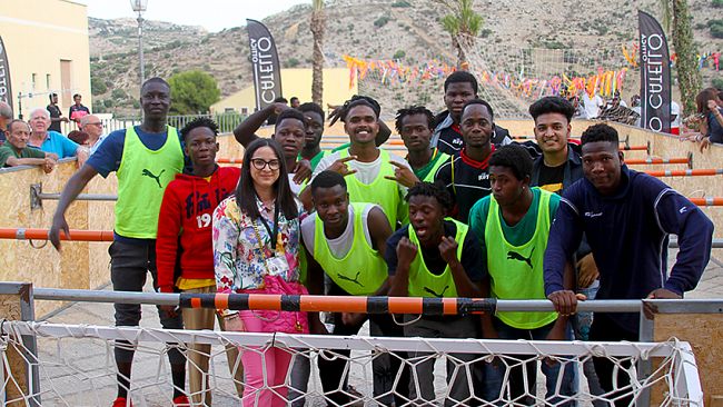 I minori stranieri non accompagnati di Salemi vincono il 1° Torneo di Calcio Balilla Umano “Badia Grande”