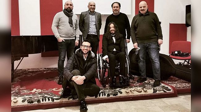 Il cantautore marsalese Niko Montalto su Rai Due