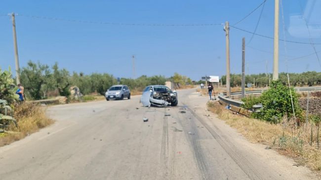 Incidente tra due automobili sulla SP56 in prossimità di Selinunte 