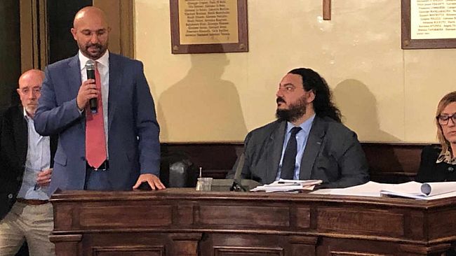 Sulla presunta aggressione verbale agli operatori ecologici, il consigliere Maltese si difende ed attacca l’amministrazione