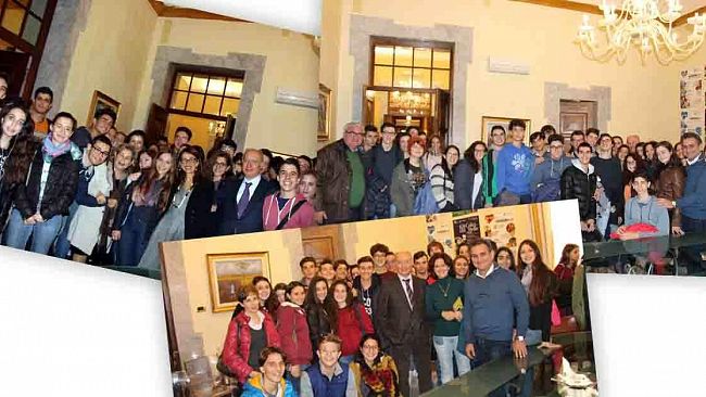 Marsala, scolaresche ospiti a Palazzo Municipale: ad accoglierli il Sindaco e due Assessori