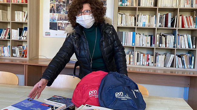 Il Liceo “Pascasino” di Marsala distribuisce kit didattici agli studenti in difficoltà