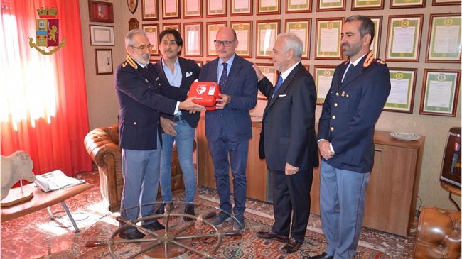 Consegnato defibrillatore alla Questura di Trapani