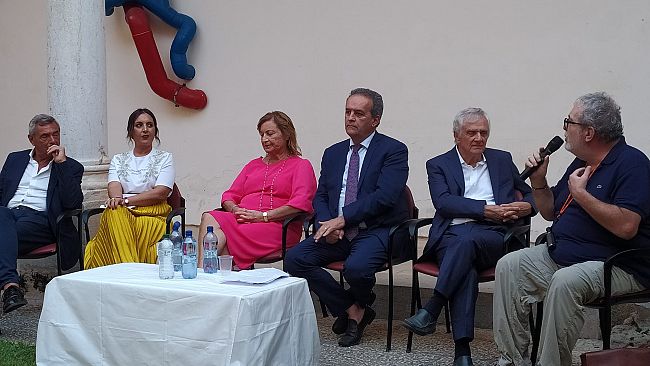 Marsala, presentato il libro “Nino Culicchia. Una penna rossa, un baffo, tante storie...” 