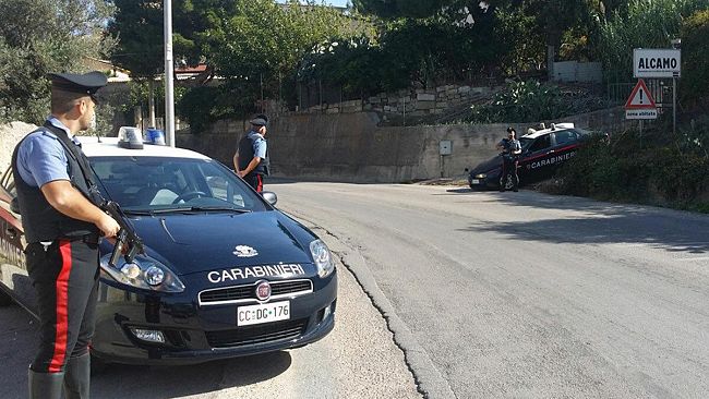 Alcamo:sorpreso a rubare in casa dai proprietari. Arrestato dai Carabinieri 