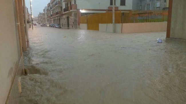 Mazara, poche ore di pioggia ma la Città non regge. Le foto ed i video
