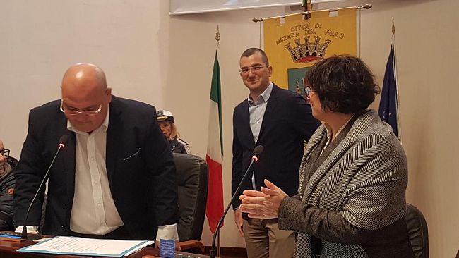 Consiglio comunale, giù il sipario (senza telecamere)…