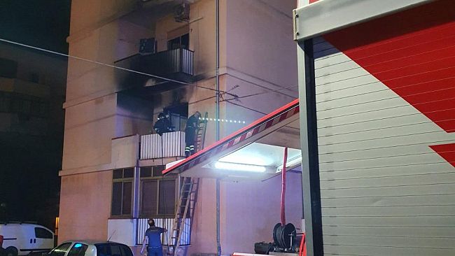Erice, appartamento in fiamme a causa di un corto circuito