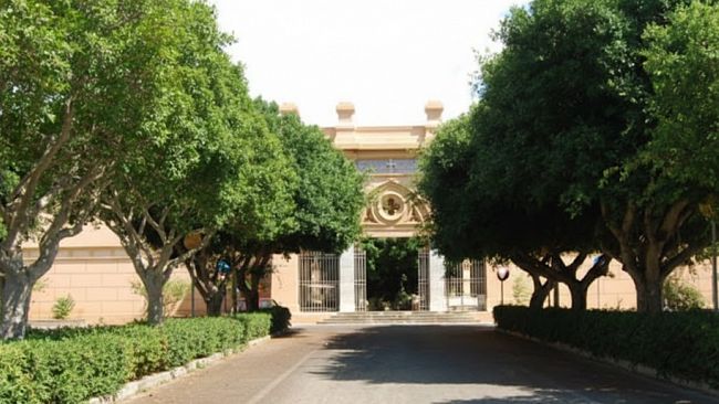 Miglioramento delle condizioni meteo. Riaperto il Cimitero. Verifiche in corso per giardini e parchi comunali