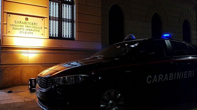 Trapani. Cadavere in piazzale Ilio, indagini dei Carabinieri