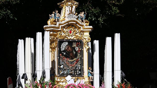 Trapani, le Madri Pietà tornano in processione