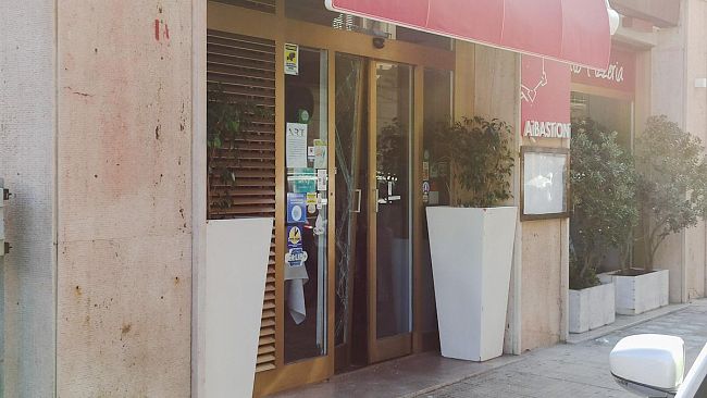 Trapani, ladri sfondano la porta e fanno irruzione al ristorante “Ai Bastioni”