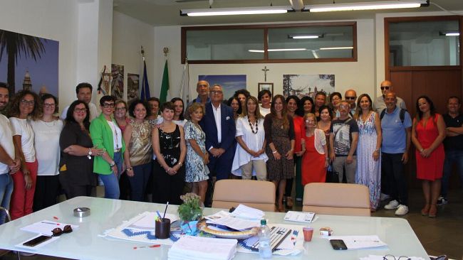 Stabilizzati 48 ex lavoratori ASU. «Una pagina storica per Erice e per i lavoratori»