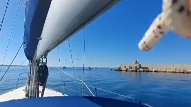 Mazara, I.C. G. Grassa: esperienza in barca a vela per gli studenti della classe 1°D a curvatura sportiva 
