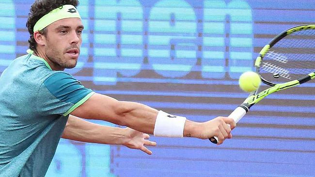 Cecchinato, “un siciliano a Parigi”. Il 25enne di Palermo batte l’ex n.1 Djokovic e vola in semifinale del Roland Garros